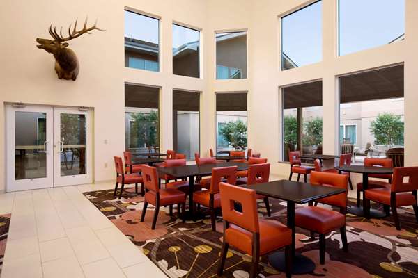 Restaurant - Baymont Inn & Suites Hobbs
