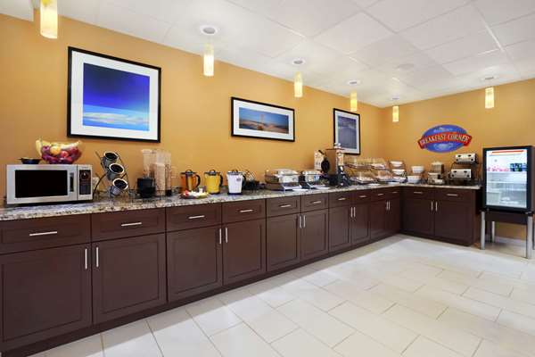 Restaurant - Baymont Inn & Suites Hobbs