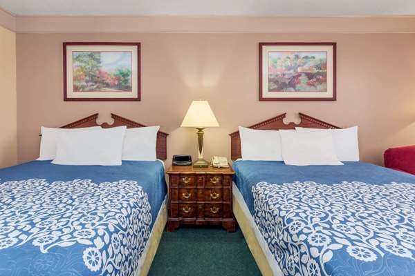  - Days Inn Delta