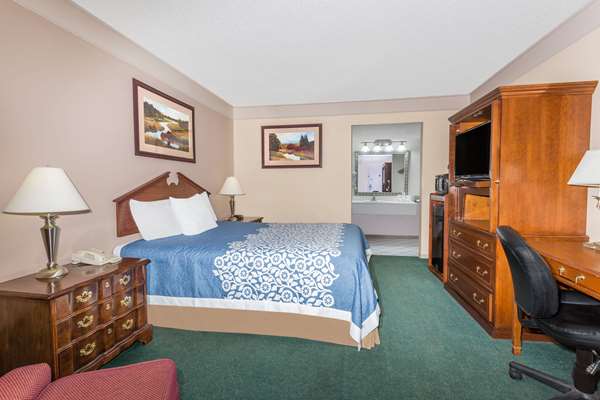 - Days Inn Delta