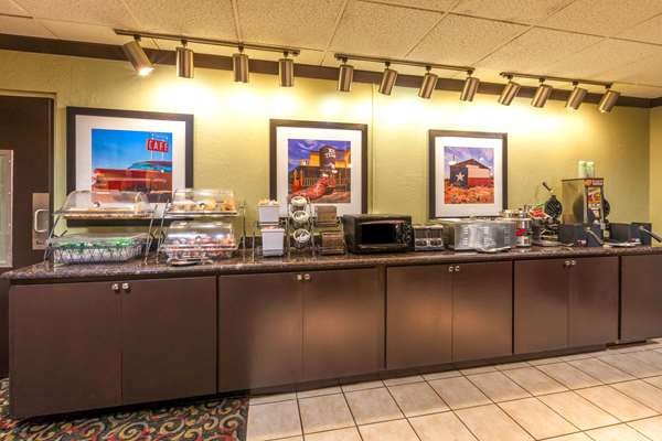  - Baymont Inn & Suites East Amarillo - I-40, Exit 71