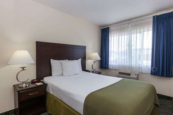  - Days Inn Santa Maria