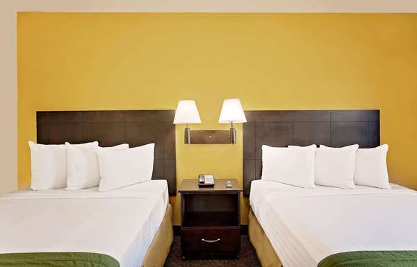  - Howard Johnson Inn East Tropicana Las Vegas