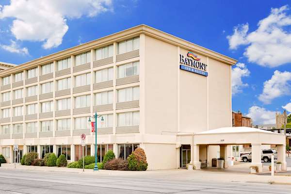 Exterior view - Baymont Inn & Suites Keokuk