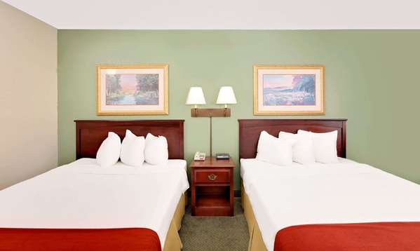  - Baymont Inn & Suites Keokuk