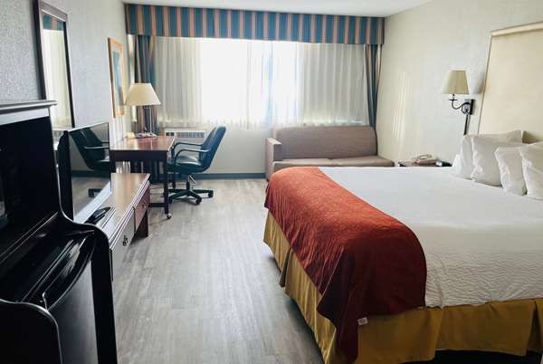  - Baymont Inn & Suites Keokuk