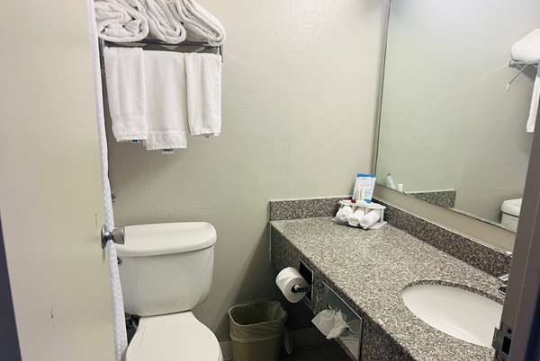  - Baymont Inn & Suites Keokuk