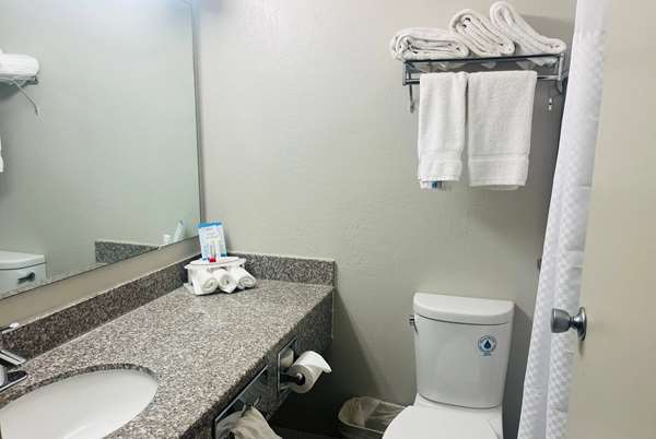  - Baymont Inn & Suites Keokuk
