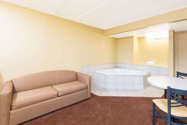  - Days Inn Hagerstown