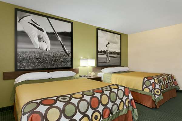  - Super 8 Hotel Columbia City