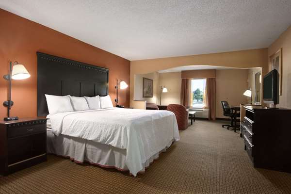 Suite - Days Inn South Longview - I-20, Exit 595