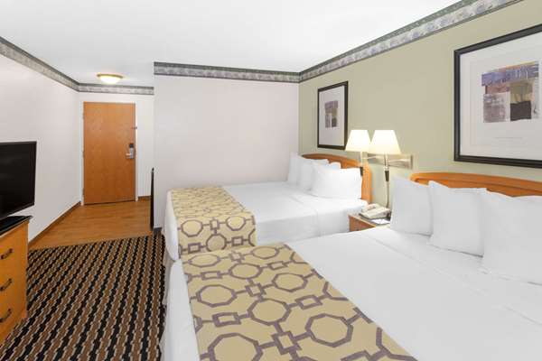  - Baymont Inn & Suites Fort Wayne - I-69, Exit 316