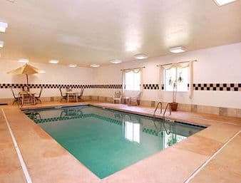 Pool - Baymont Inn & Suites Fort Wayne - I-69, Exit 316
