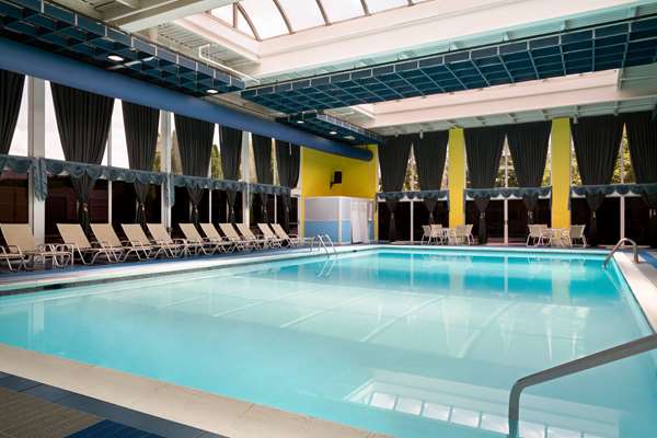 Pool - Days Hotel Allentown Airport