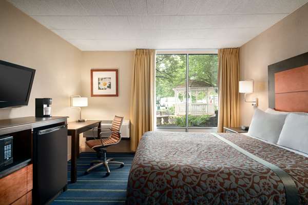  - Days Hotel Allentown Airport