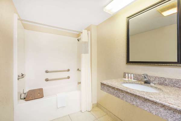  - Super 8 Motel I-10 San Antonio - I-10, Exit 580