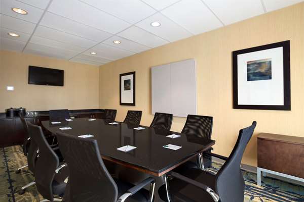  - Wingate by Wyndham Hotel Seminole