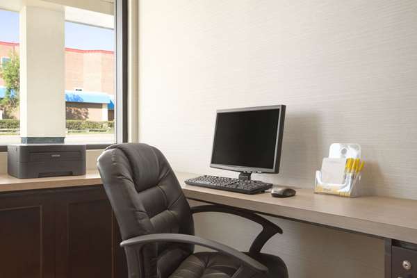 Conference Area - Days Inn Northwest Calgary