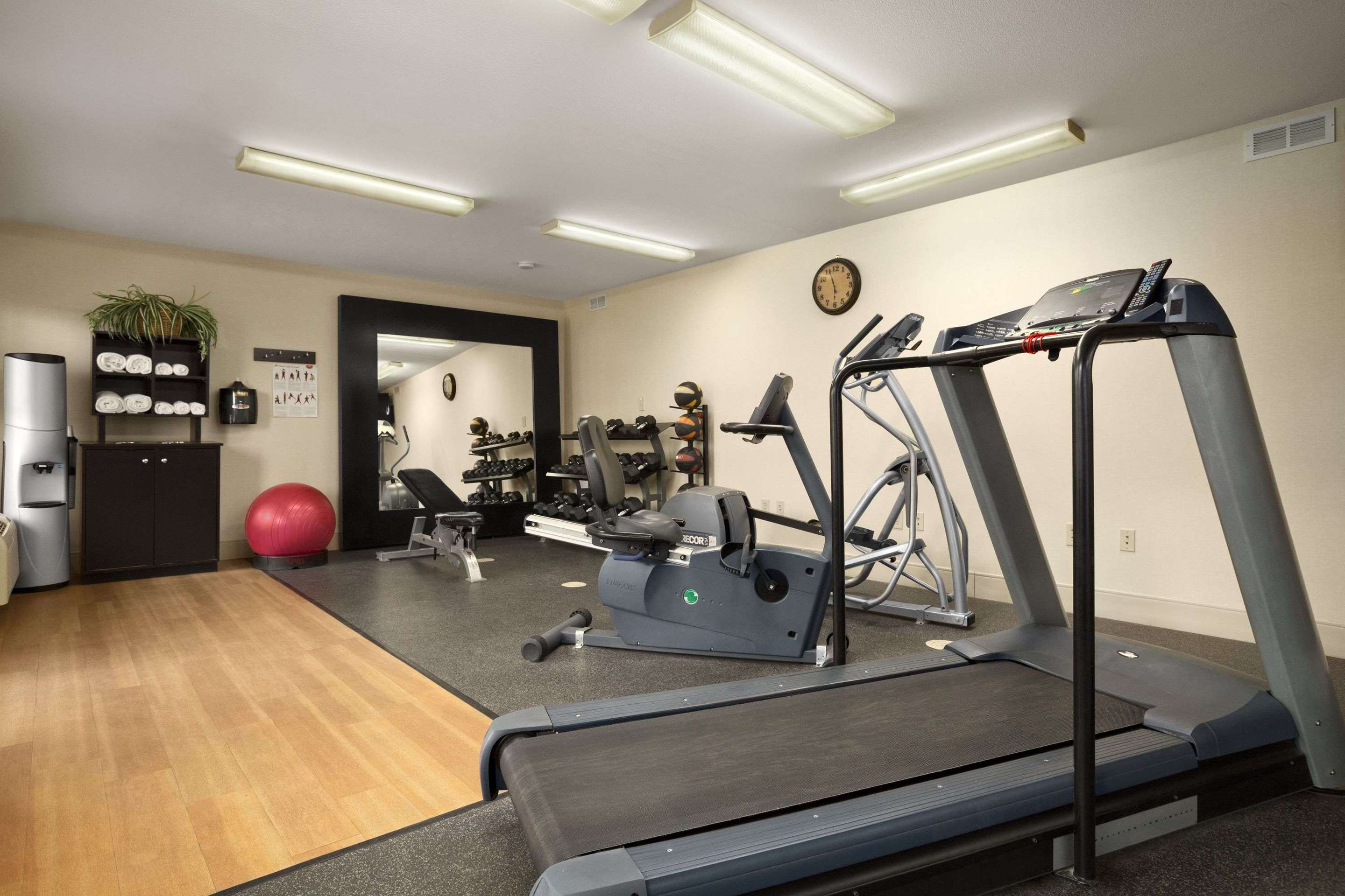 Fitness Center | Days Inn by Wyndham Las Cruces