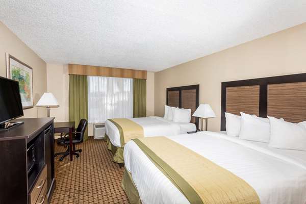  - Baymont Inn & Suites Fort Myers - I-75, Exit 131