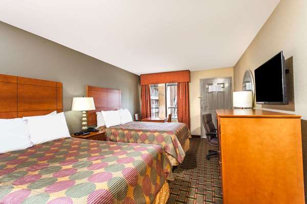  - Days Inn Lebanon - I-40, Exit 238