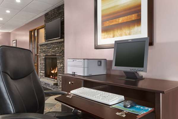 Conference Area - Travelodge Meadow Lake