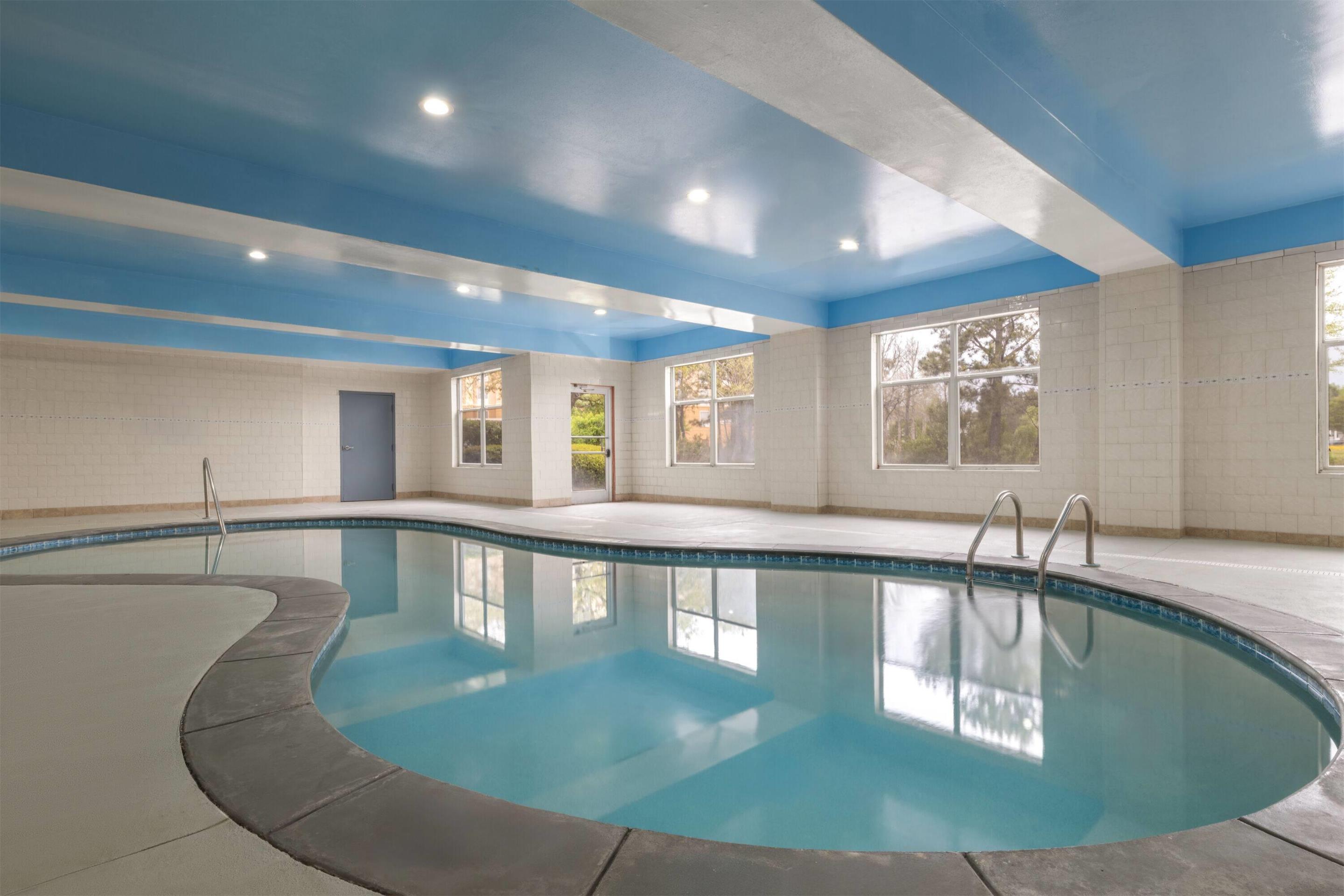 Pool - indoor | Wingate by Wyndham Savannah Gateway