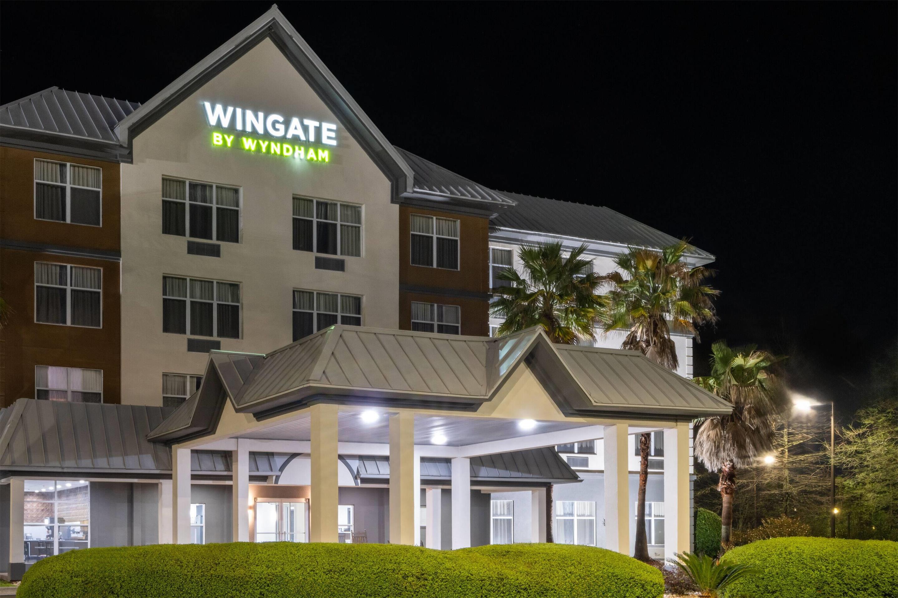 Exterior | Wingate by Wyndham Savannah Gateway