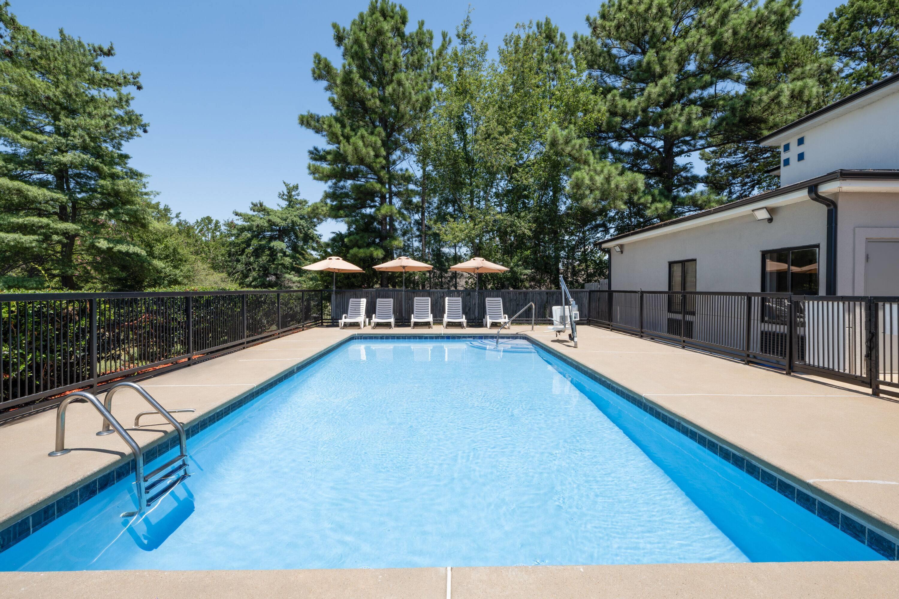 Pool - indoor