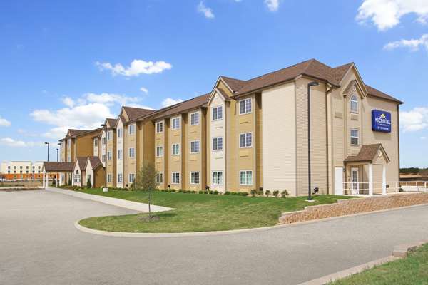 Exterior view - Microtel Inn by Wyndham Cotulla - I-35, Exit 67