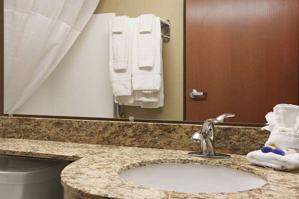  - Microtel Inn by Wyndham Cotulla - I-35, Exit 67