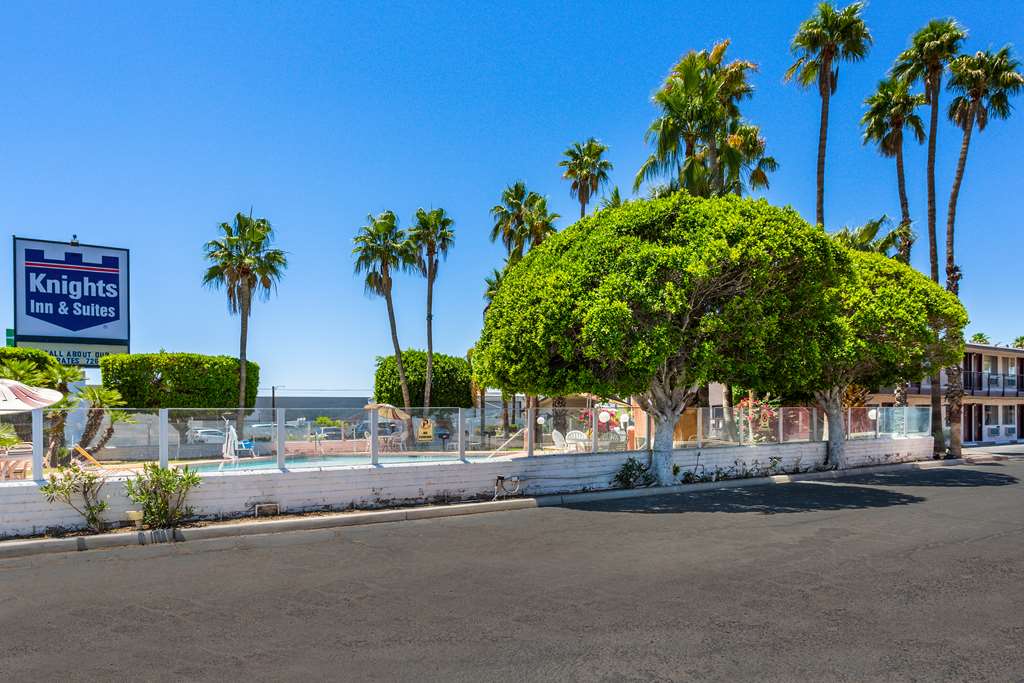 Knights Inn & Suites Yuma