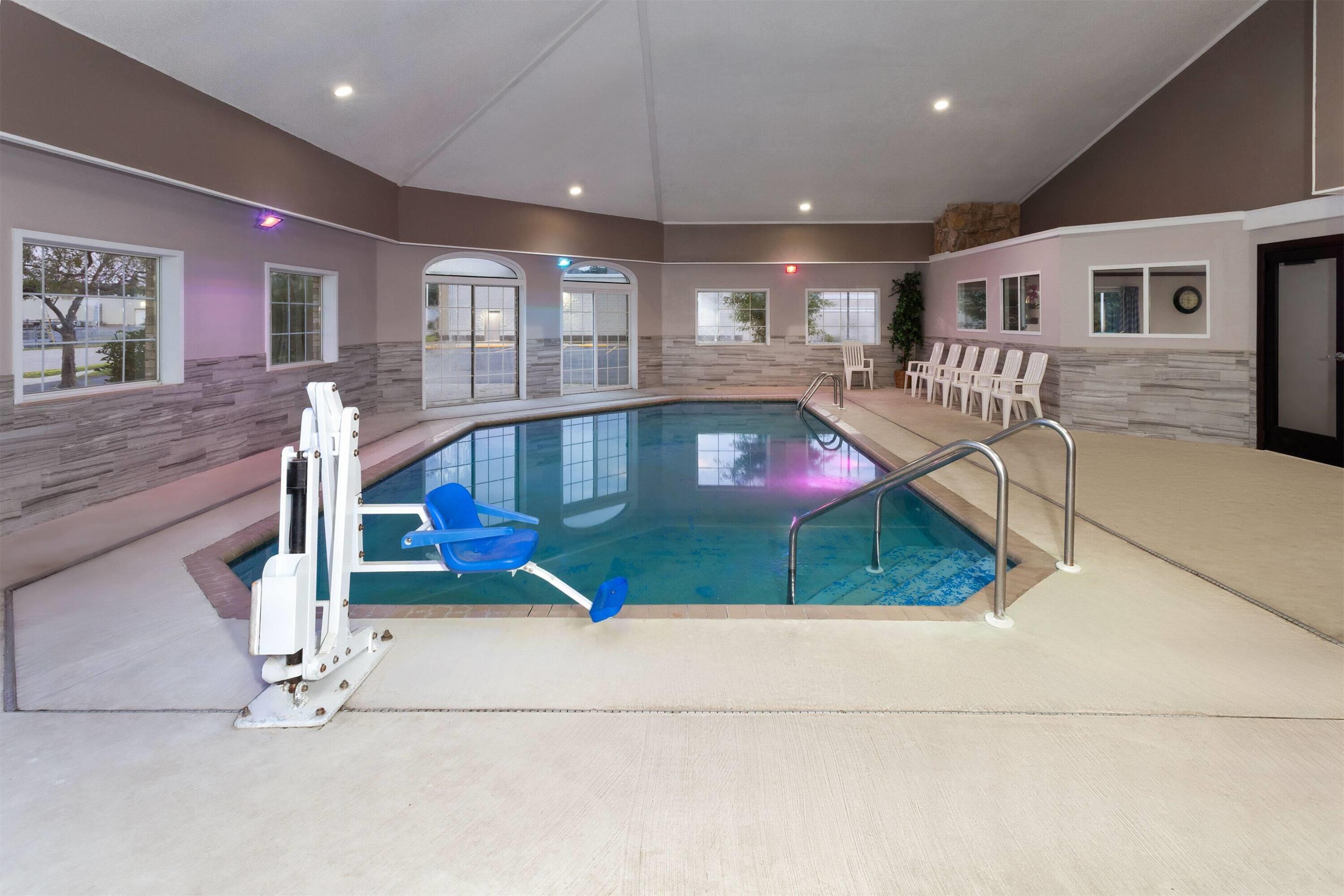 Pool - indoor | Days Inn & Suites by Wyndham Kaukauna WI