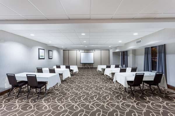  - Wingate by Wyndham Hotel High Point