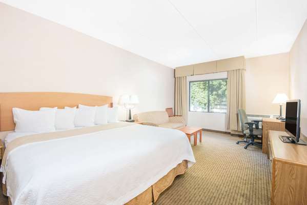  - Days Inn Duluth - I-35, Exit 259