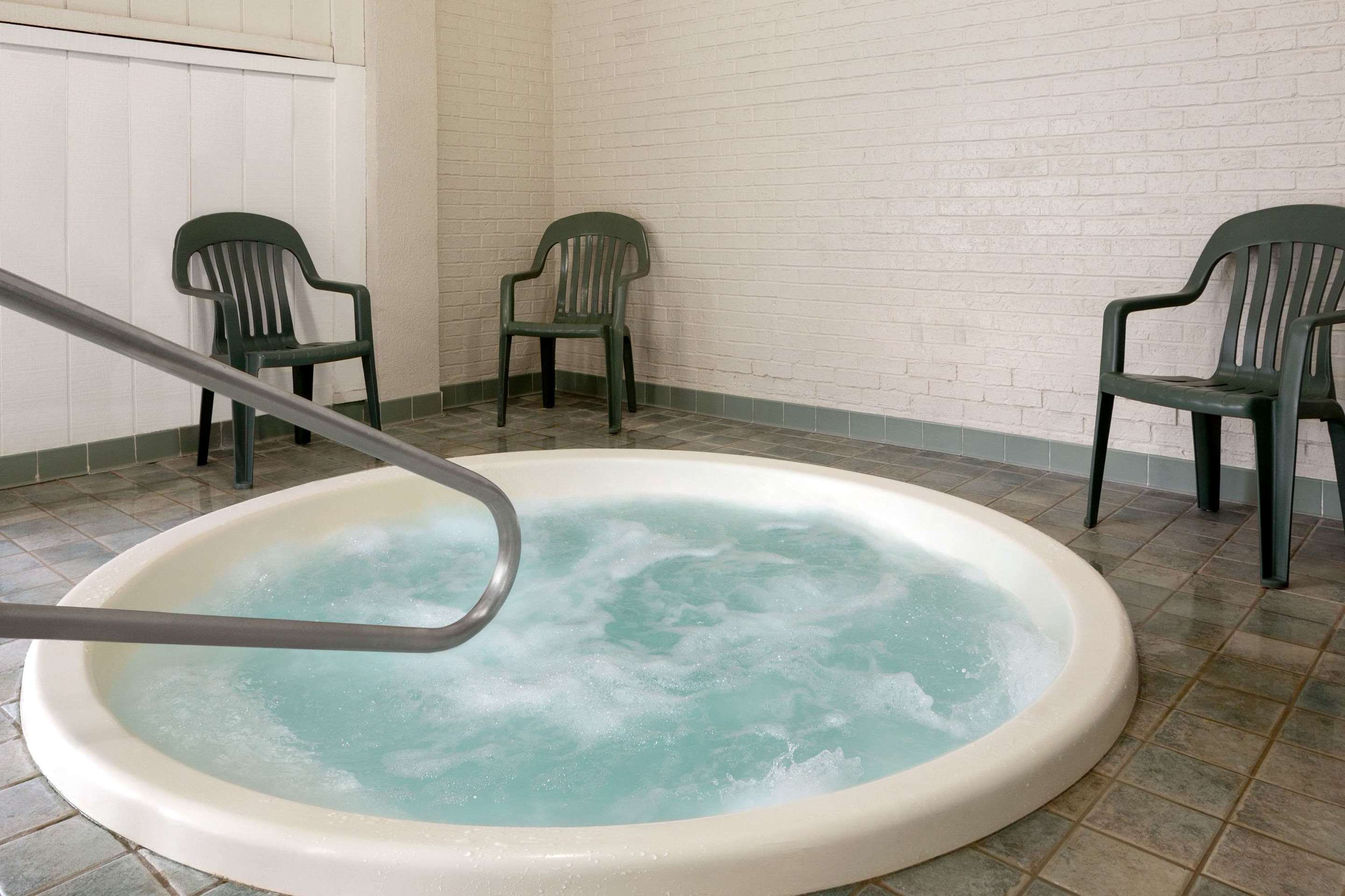 Spa | Ramada by Wyndham Bismarck