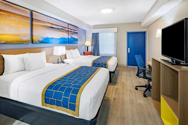 Suite - Days Inn & Suites Midtown Savannah