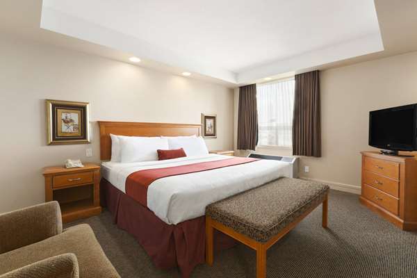  - Travelodge Inn & Suites Spruce Grove