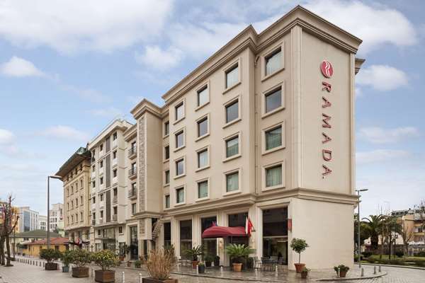On-Site,Outdoor/Exterior,Exterior View of Building