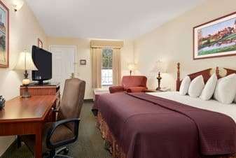 Suite - Baymont Inn & Suites Eufaula