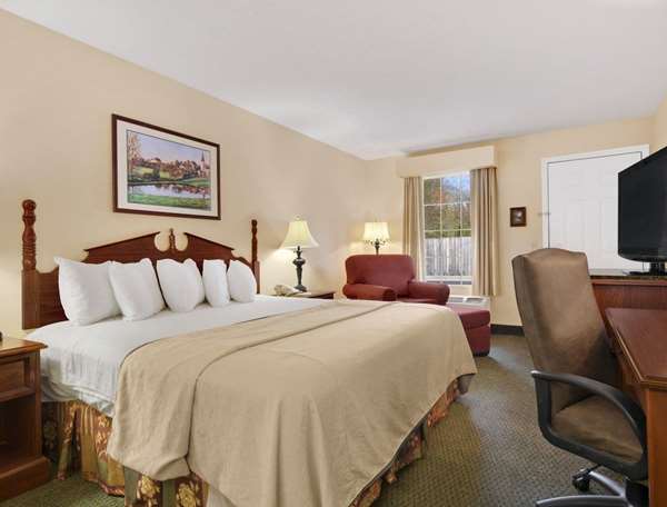  - Baymont Inn & Suites Eufaula