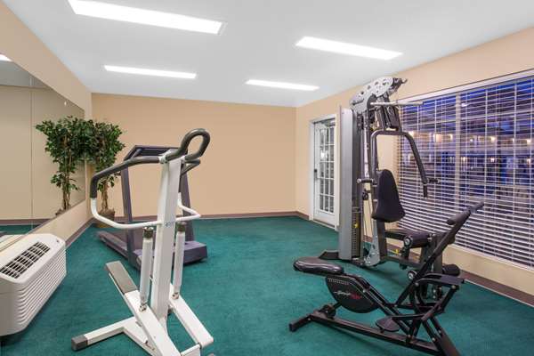 Fitness/ Exercise Room - Baymont Inn & Suites Tuscaloosa - I-20 & I-59, Exit 71