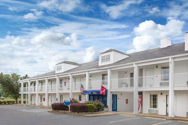Exterior view - Baymont Inn & Suites Tuscaloosa - I-20 & I-59, Exit 71