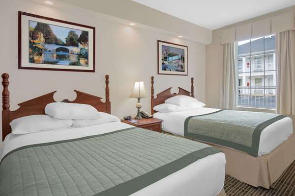  - Baymont Inn & Suites Tuscaloosa - I-20 & I-59, Exit 71