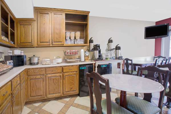  - Baymont Inn & Suites Tuscaloosa - I-20 & I-59, Exit 71