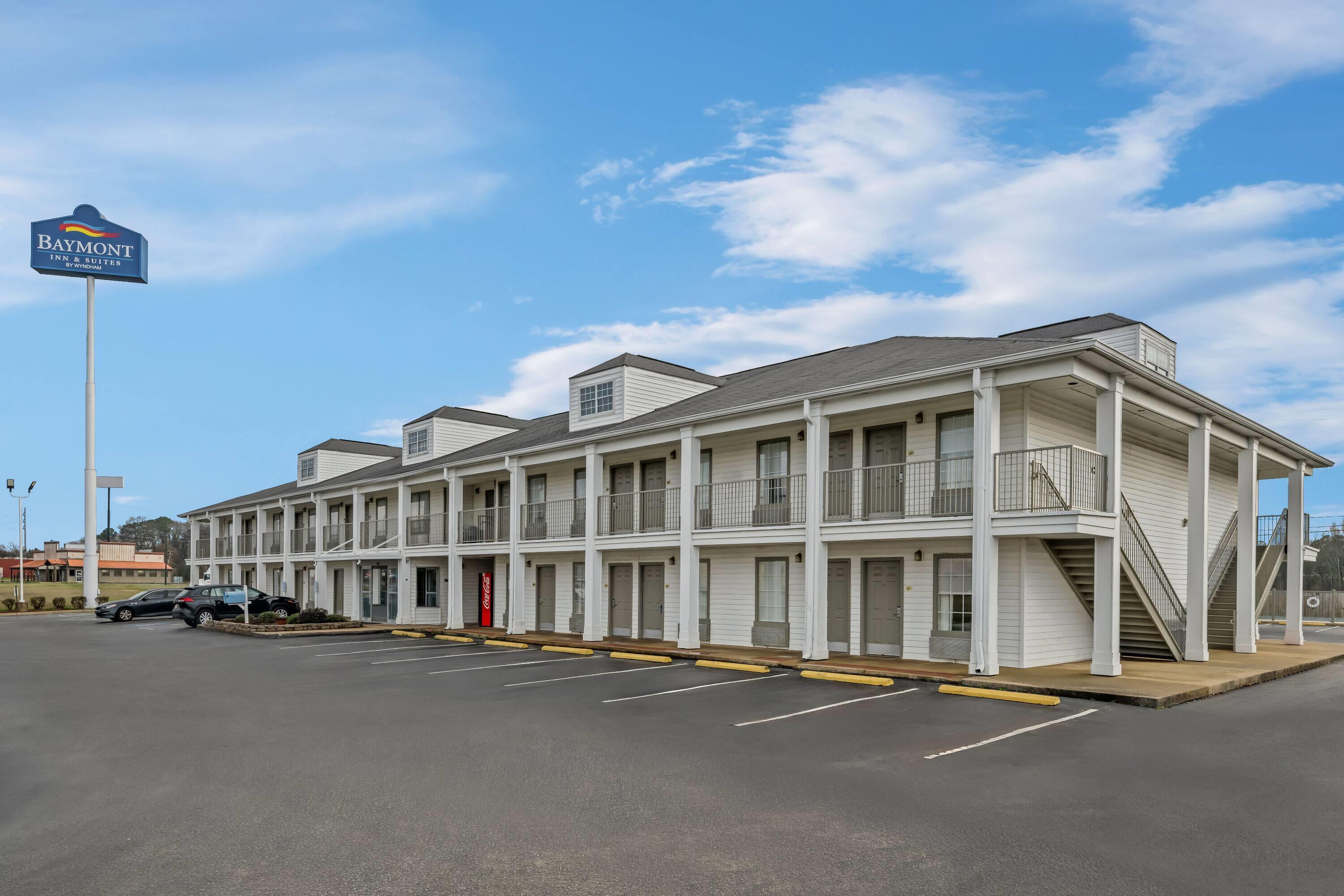 Exterior | Baymont by Wyndham Tuscaloosa