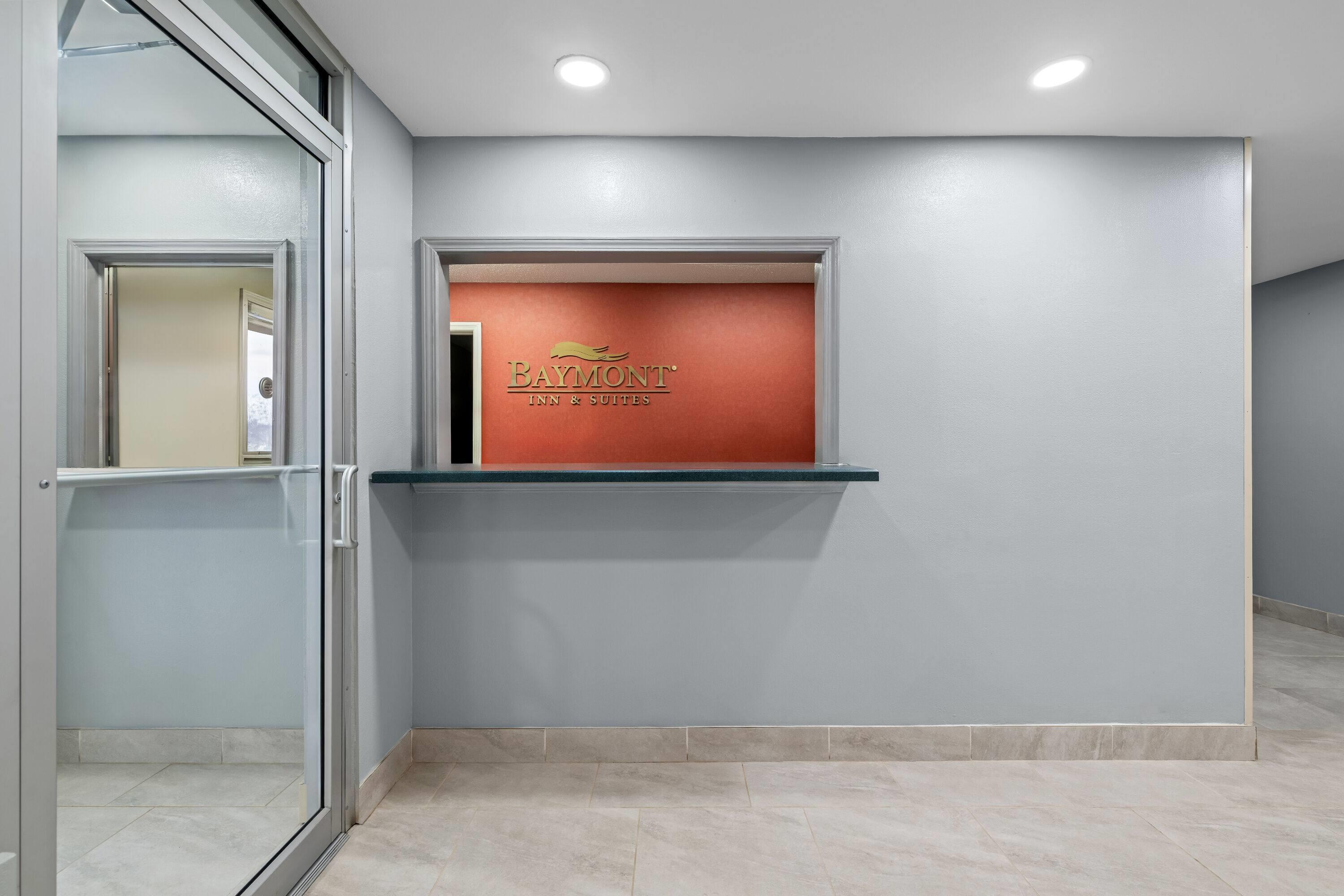Reception | Baymont by Wyndham Tuscaloosa