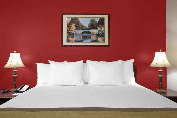  - Baymont Inn & Suites Brunswick