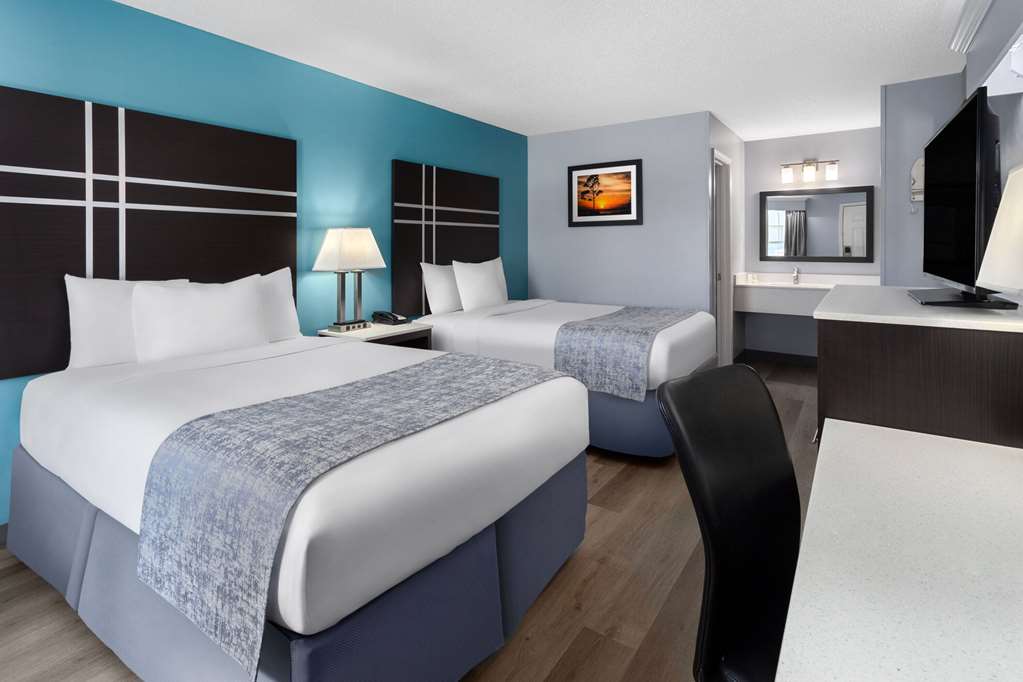 BAYMONT BY WYNDHAM, BRUNSWICK GA-guestroom-Guest Room,On-Site.jpg