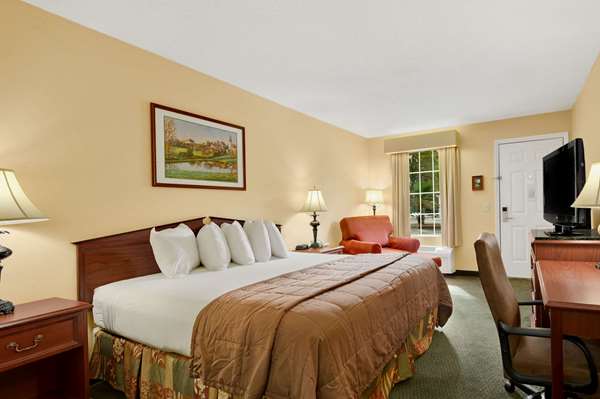  - Baymont Inn & Suites Kingsland - I-95, Exit 3